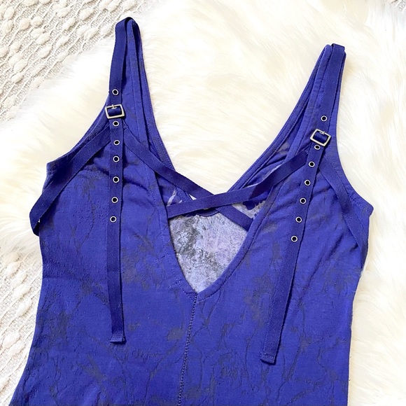 Unique top by firetrap - Picture 2 of 2